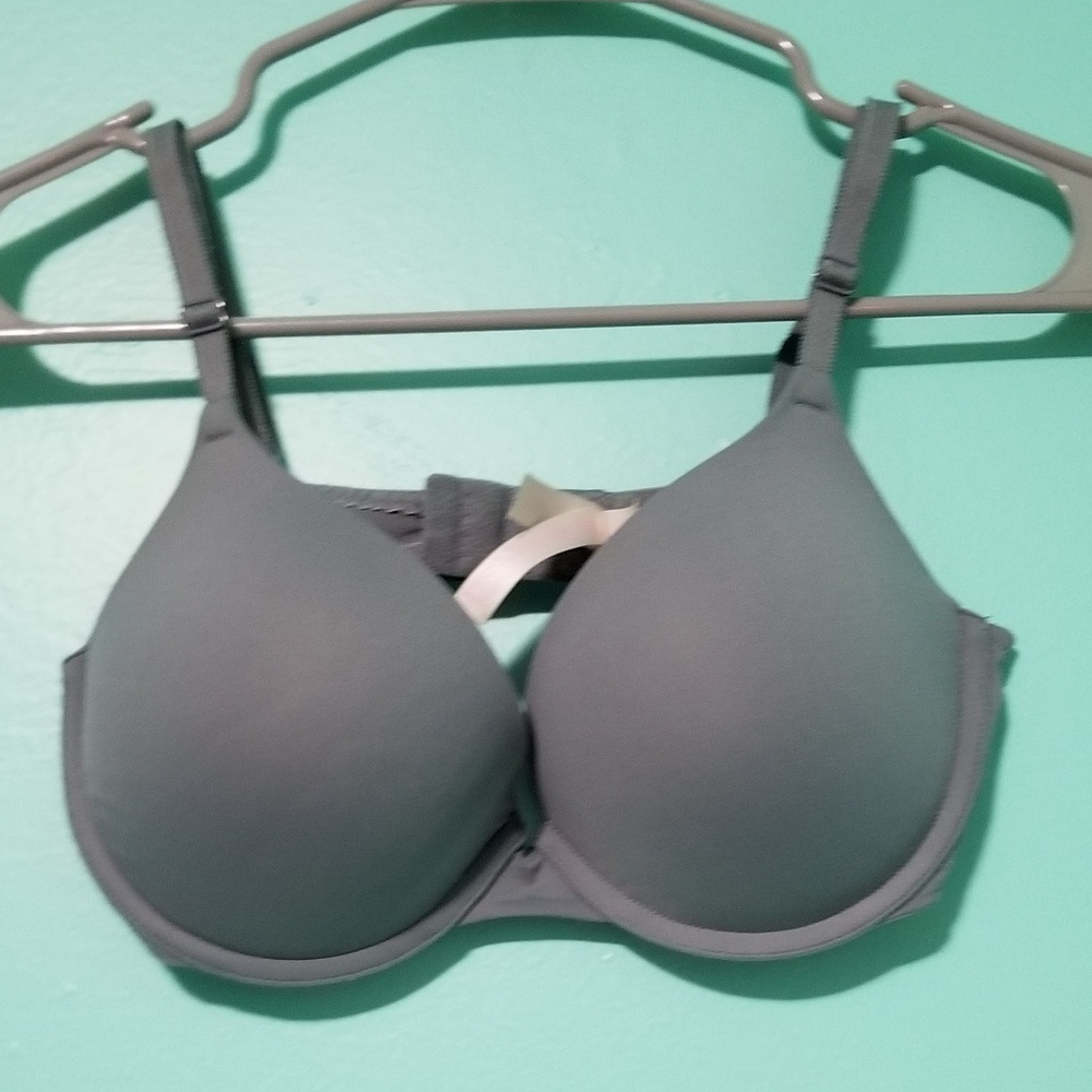 Victoria's Secret Pink Push-up bra